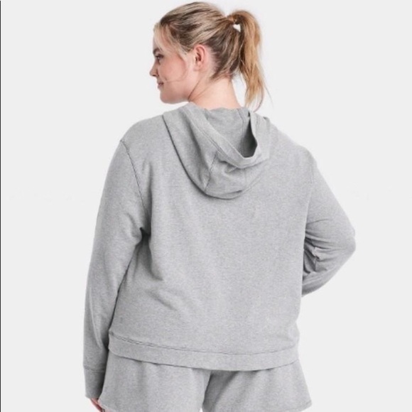 All in Motion Women's Plus Size Fleece
Pullover Hoodie Charcoal Heather 4X NWT - Picture 2 of 5